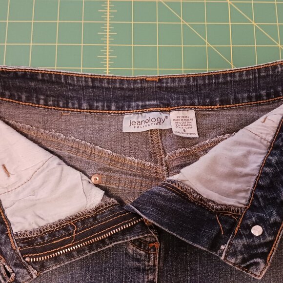 Jeanology Denim Skirt - Picture 3 of 6